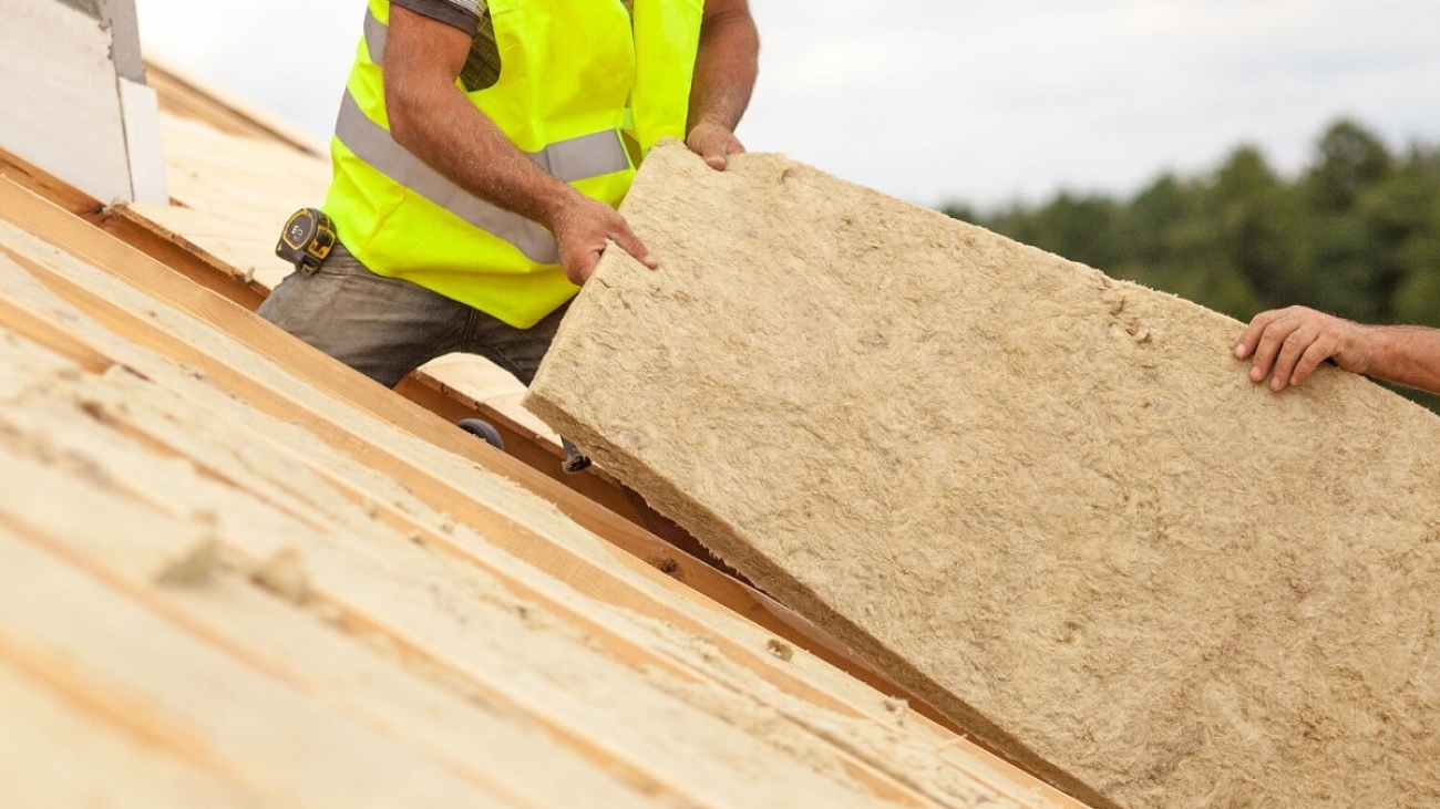 عزل الأسطح من الحرارة والرطوبة