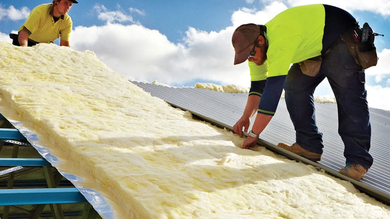 الفرق بين العزل المائي والحراري